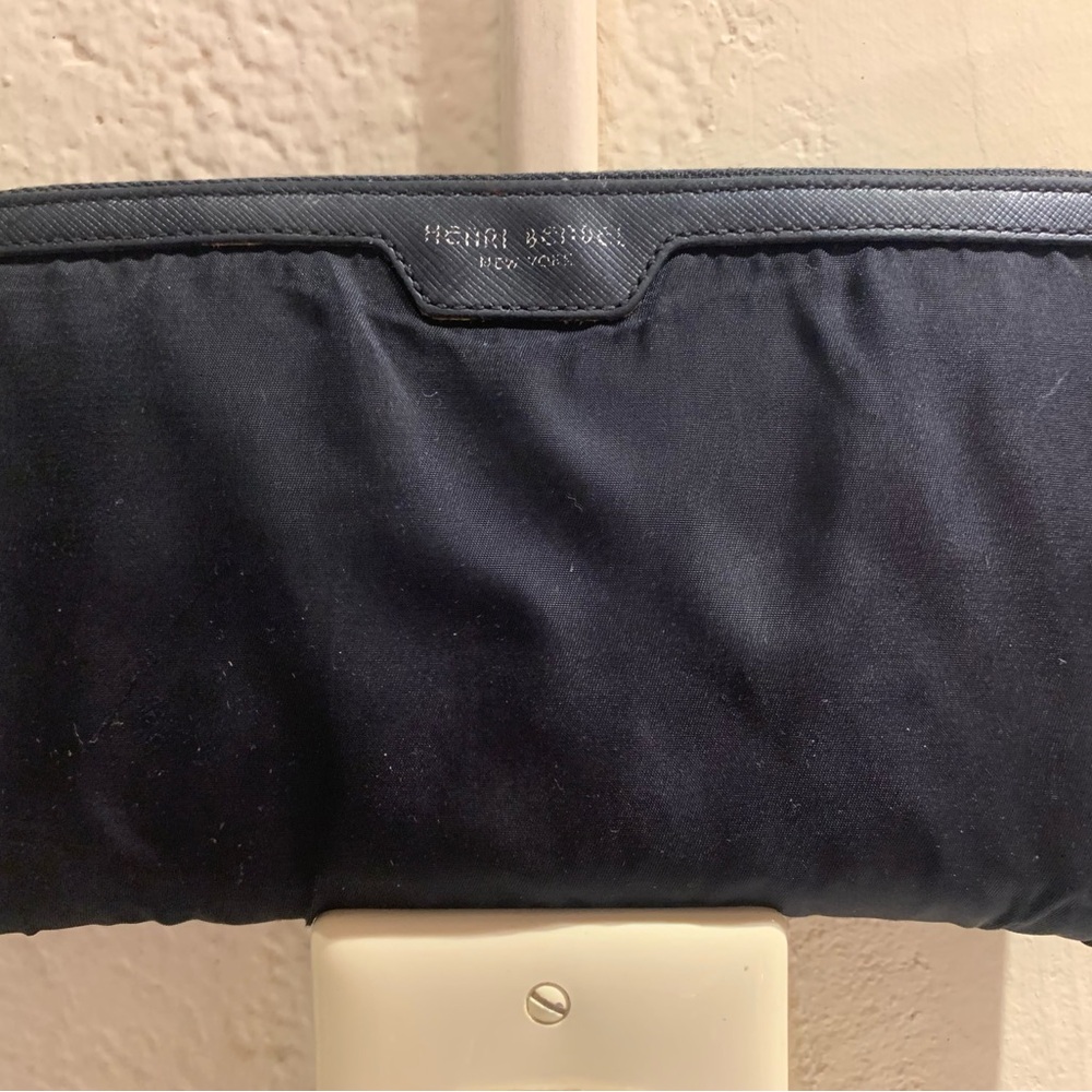 Henri Bendel Jetsetter Zip around Bag